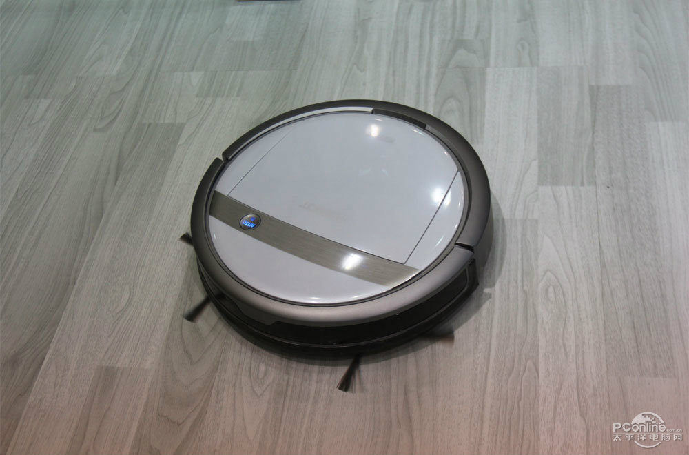 更薄更智能 科沃斯地寶7系掃地機(jī)AWE首秀，革新家居清潔體驗(yàn)